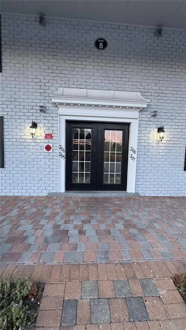 205 LEWFIELD CIR #205, Winter Park, FL 32792