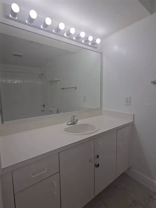 13215 VILLA VISTA DR #104, Orlando, FL 32824