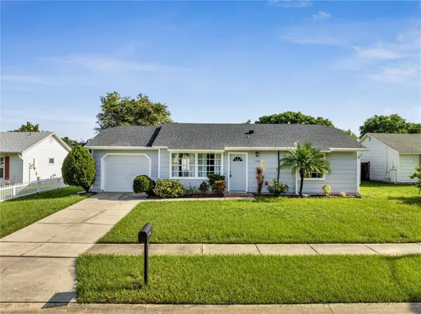 1533 ELMWOOD AVE, Kissimmee, FL 34744