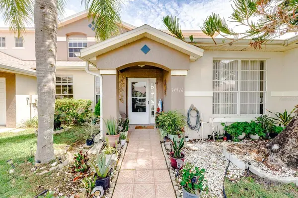 14576 LAGUNA BEACH CIR, Orlando, FL 32824