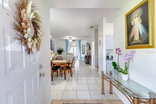 14576 LAGUNA BEACH CIR, Orlando, FL 32824
