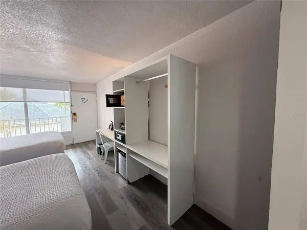2930 POLYNESIAN ISLES BLVD #233, Kissimmee, FL 34746