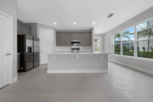 7845 SPECTRUM DR, Kissimmee, FL 34747