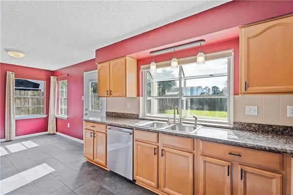 501 QUEEN ANNE DR, Slidell, LA 70460