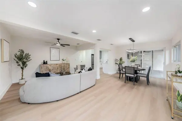 215 DRUID HILLS RD, Temple Terrace, FL 33617