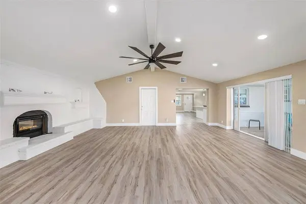 239 FREEPORT AVE NE, St Petersburg, FL 33702