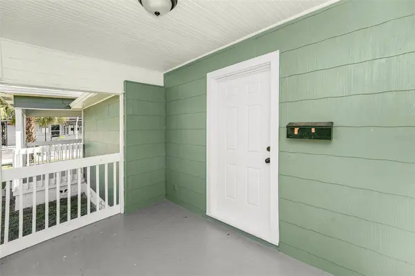 2220 7TH ST S, St Petersburg, FL 33705