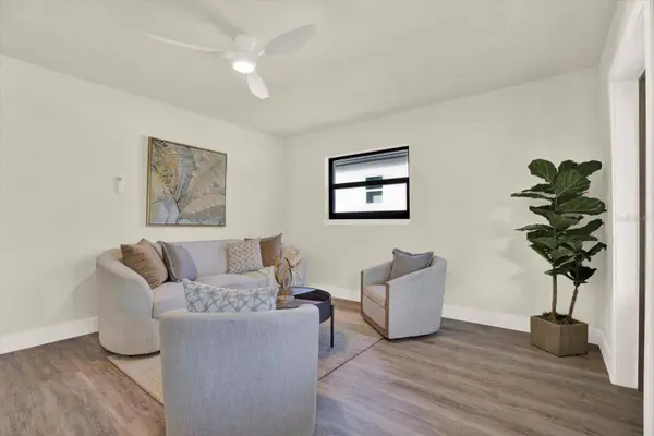 4510 W PRICE AVE, Tampa, FL 33611