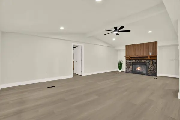 5801 MYRTLE LN, Tampa, FL 33625