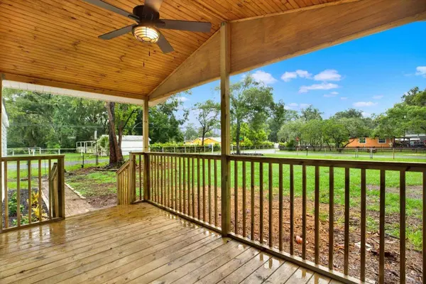 5801 MYRTLE LN, Tampa, FL 33625