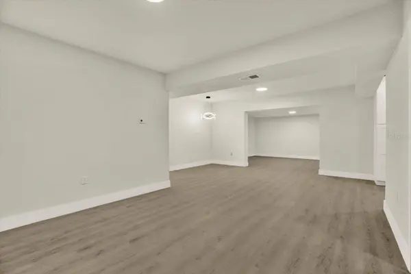 3606 AUTUMN PALM DR, Zephyrhills, FL 33541
