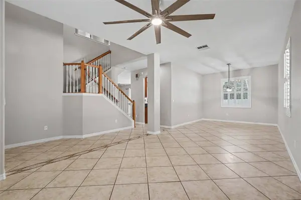 301 FERN GULLEY DR, Seffner, FL 33584