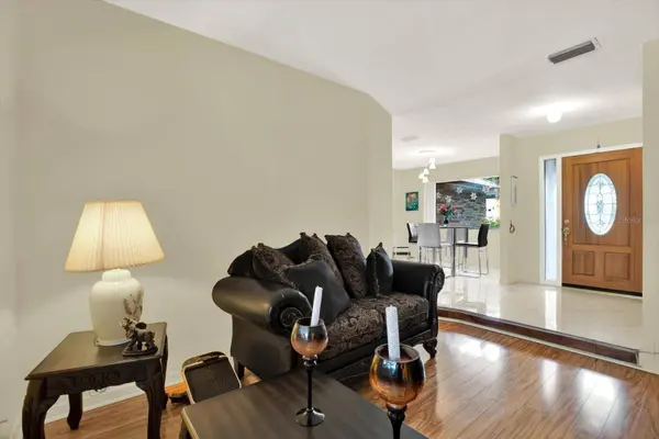 2808 BELLWOOD DR, Brandon, FL 33511