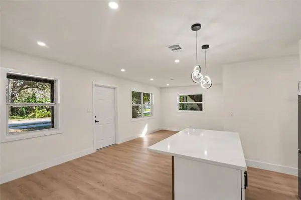 3306 W WYOMING AVE, Tampa, FL 33611