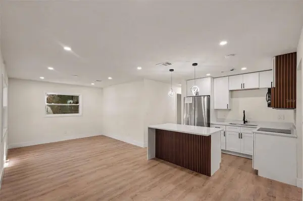 3306 W WYOMING AVE, Tampa, FL 33611