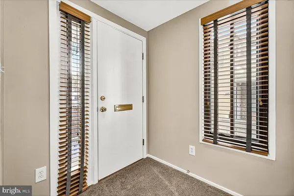 9673 BRASSIE WAY, Gaithersburg, MD 20886