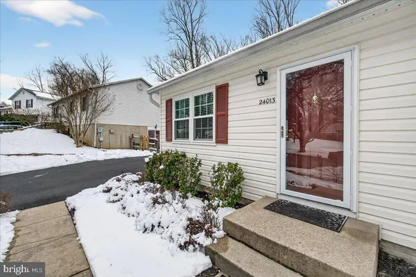 24013 BUSH HILL RD, Gaithersburg, MD 20882