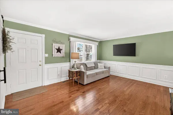 24013 BUSH HILL RD, Gaithersburg, MD 20882