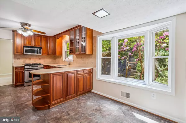 4826 CHERRY VALLEY DR, Rockville, MD 20853