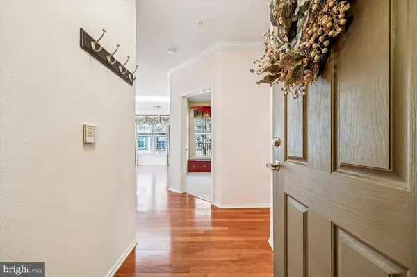 11800 OLD GEORGETOWN RD #1422, North Bethesda, MD 20852