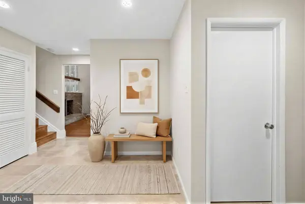 6309 FRIENDSHIP CT, Bethesda, MD 20817