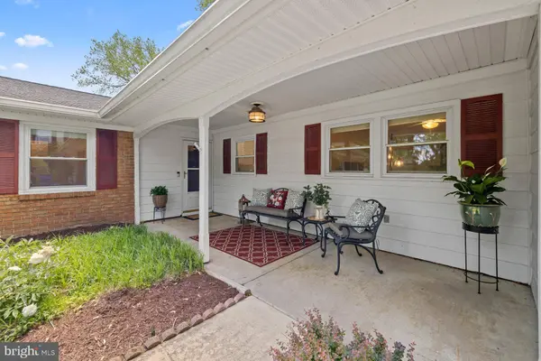 2925 BEAVERWOOD LN, Silver Spring, MD 20906