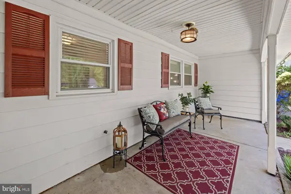 2925 BEAVERWOOD LN, Silver Spring, MD 20906