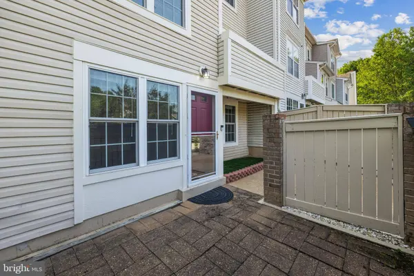 8807 ROSEMARK CT, Montgomery Village, MD 20886