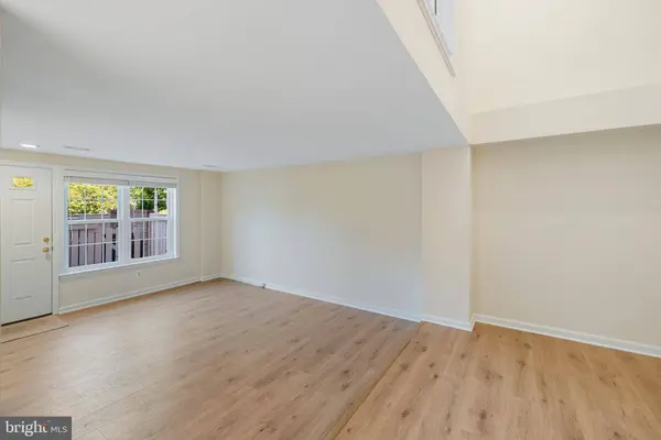 8807 ROSEMARK CT, Montgomery Village, MD 20886
