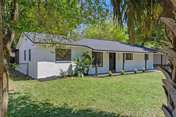 336 SAN LANTA CIR, Sanford, FL 32771