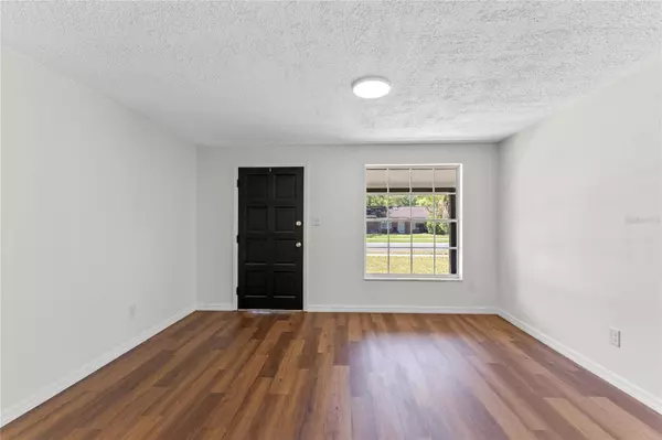 336 SAN LANTA CIR, Sanford, FL 32771