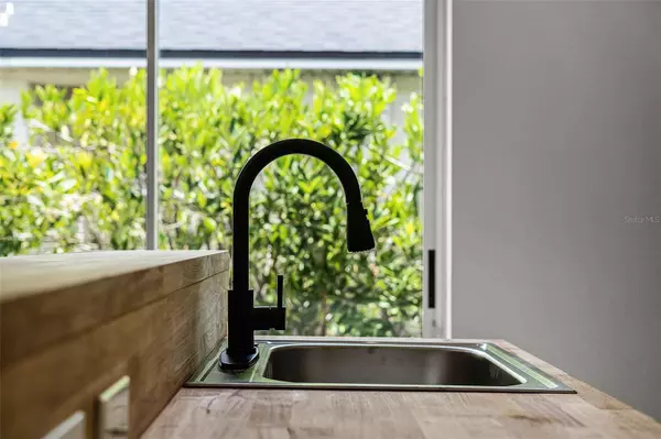 103 GLEASON CV, Sanford, FL 32773