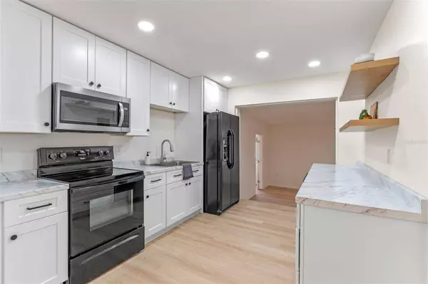 235 RUTH BLVD, Longwood, FL 32750