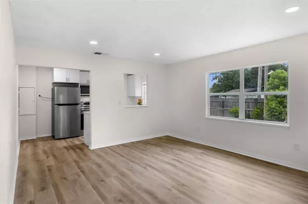 6233 GEORGIA CT, Lakeland, FL 33813