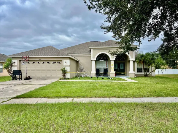 4637 HURON BAY CIR, Kissimmee, FL 34759