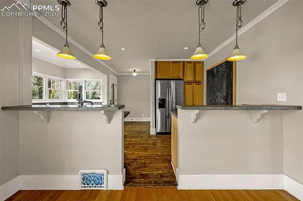 901 Cheyenne BLVD, Colorado Springs, CO 80905
