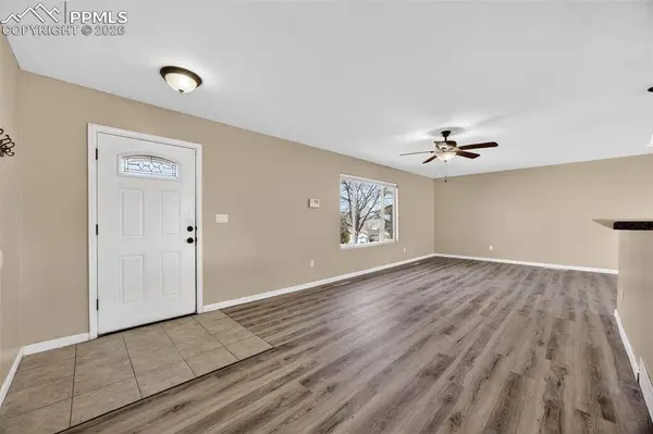 1410 Auburn DR, Colorado Springs, CO 80909