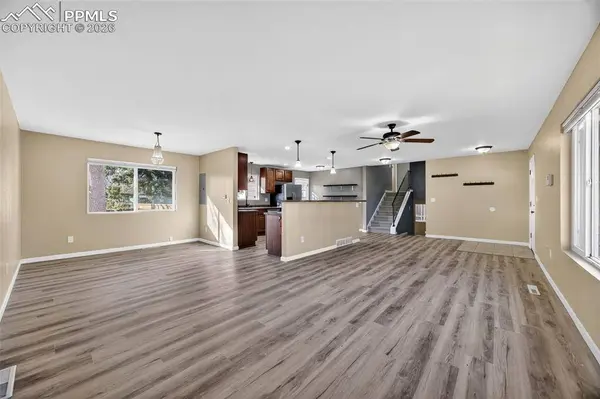 1410 Auburn DR, Colorado Springs, CO 80909