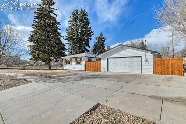 404 Front ST, Castle Rock, CO 80104