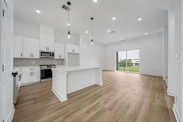3468 Bremond ST, Houston, TX 77004