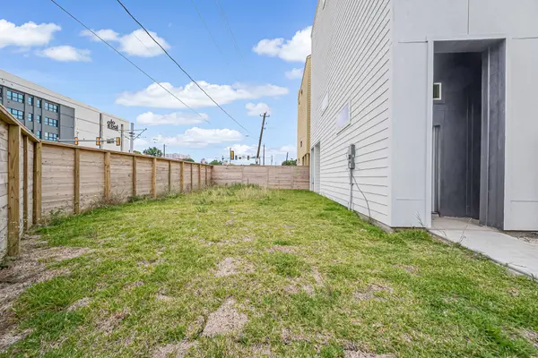 3468 Bremond ST, Houston, TX 77004
