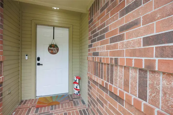 8302 Sanford ST, Baytown, TX 77521