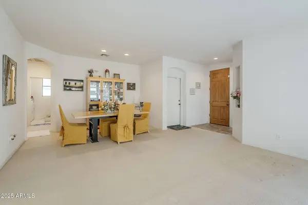 10233 W CORDES Road, Tolleson, AZ 85353