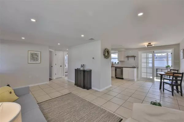 1426 GERARD LN, Holiday, FL 34690