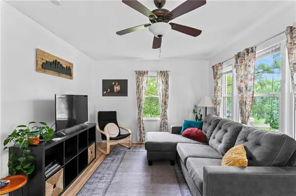 3209 N GARFIELD AVE, North Kansas City, MO 64116