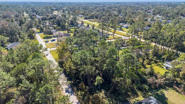 8TH AVE, Deland, FL 32724