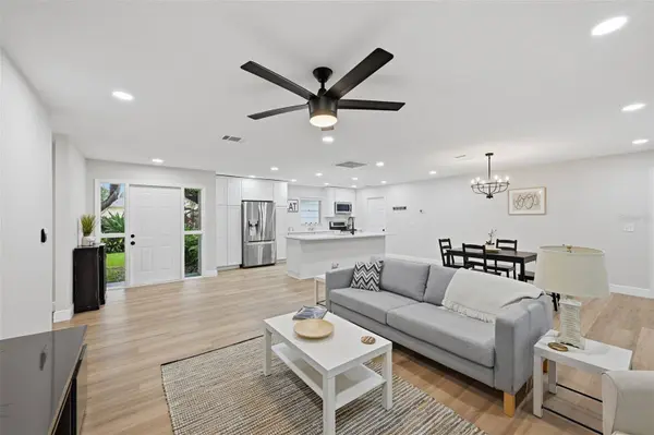 817 AMBASSADOR LOOP, Tampa, FL 33613