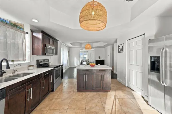 4203 N SUWANEE AVE, Tampa, FL 33603