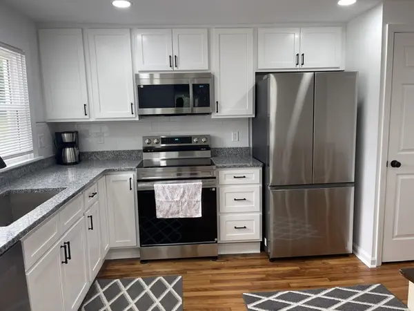 336 W Railroad Ave, Craigsville, VA 24430-2214