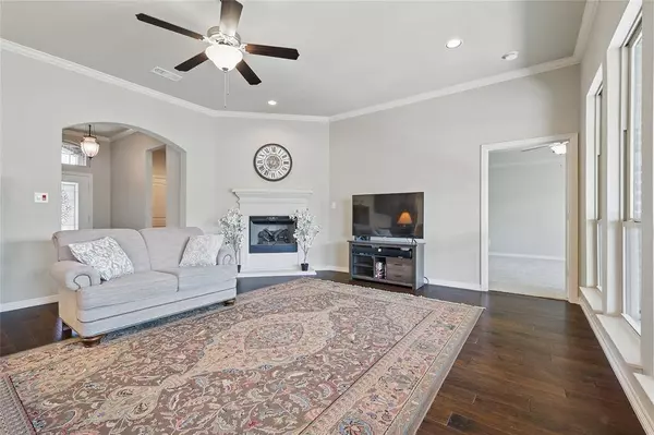 116 Cresthaven #21, Cedar Hill, TX 75104